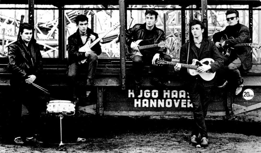 A Look at Stuart Sutcliffe’s Early Role in The Beatles Through Historic 1960s Photographs
