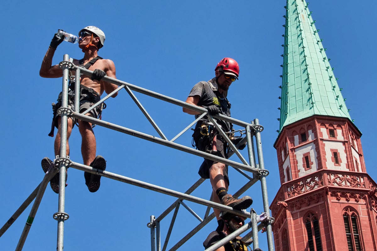 Un estudio atribuye la ola de calor extrema en Europa al cambio climático y advierte de su creciente frecuencia