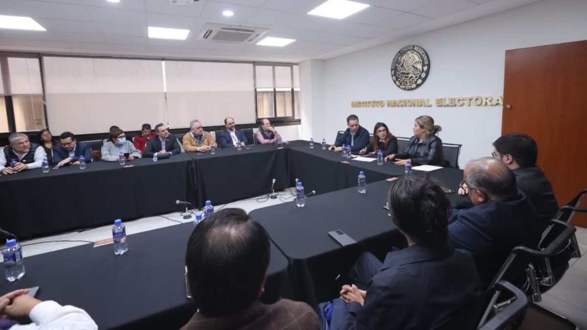 El INE formaliza el inicio de actividades de los partidos PAZ y Somos México tras su registro