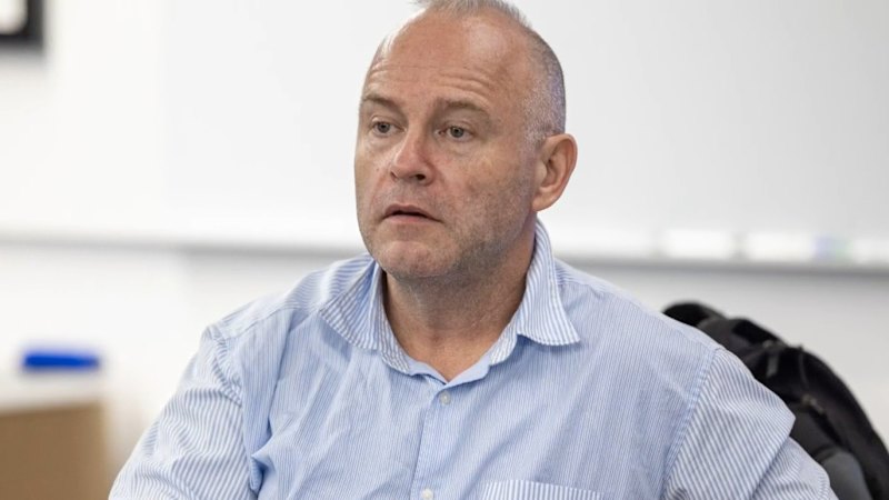 Catholic Schools NSW chief executive steps down amid ICAC investigation into electoral donation allegations
