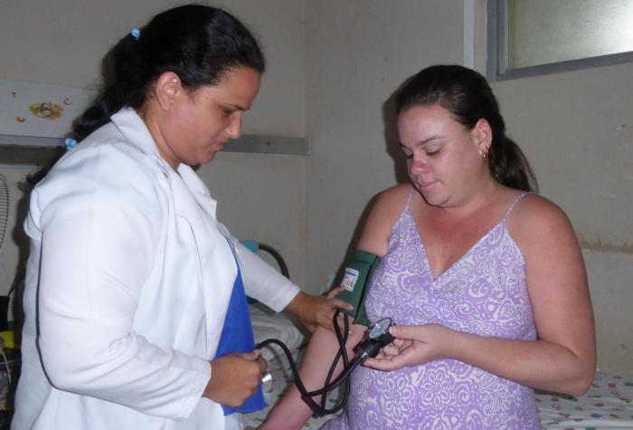 Programa materno infantil en Pinar del Río mantiene bajos indicadores pese a limitaciones de recursos
