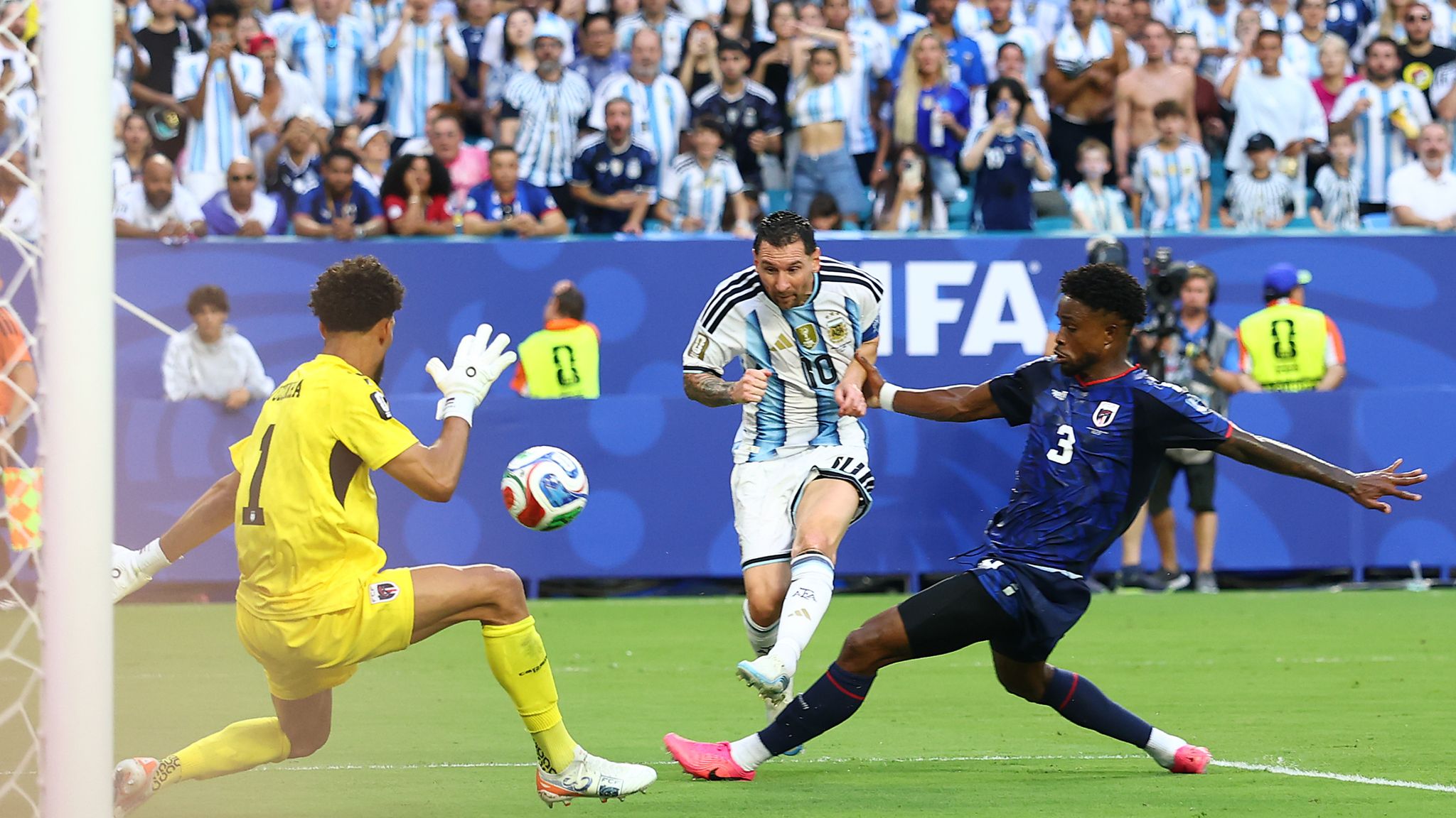 Messi's 20th World Cup goal helps Argentina edge out Cape Verde in dramatic extra-time clash