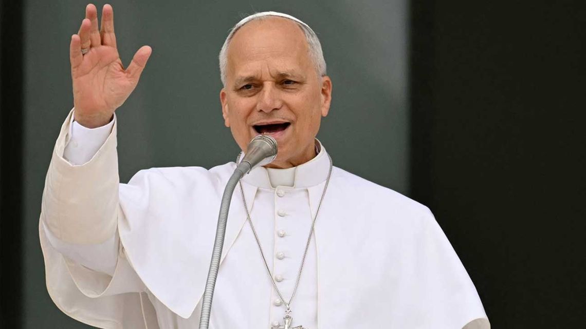 Papa León XIV visita Lampedusa para reforzar llamado a proteger migrantes