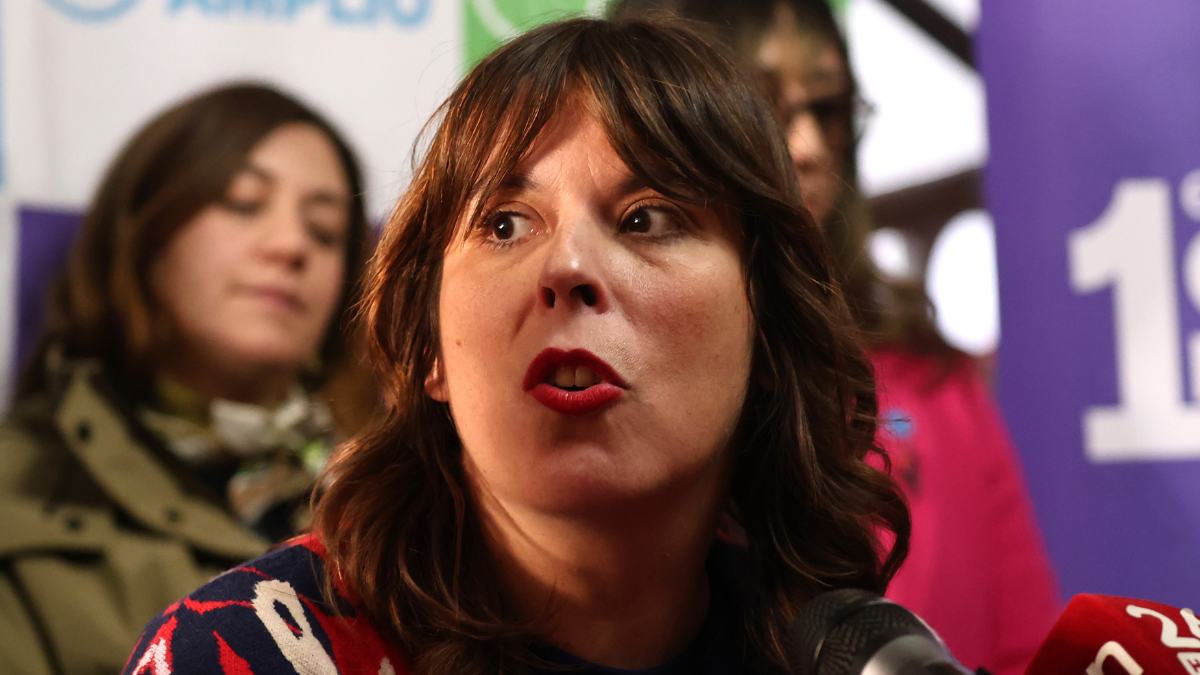 FA propone rebajar impuesto corporativo con compensaciones para evitar déficit fiscal