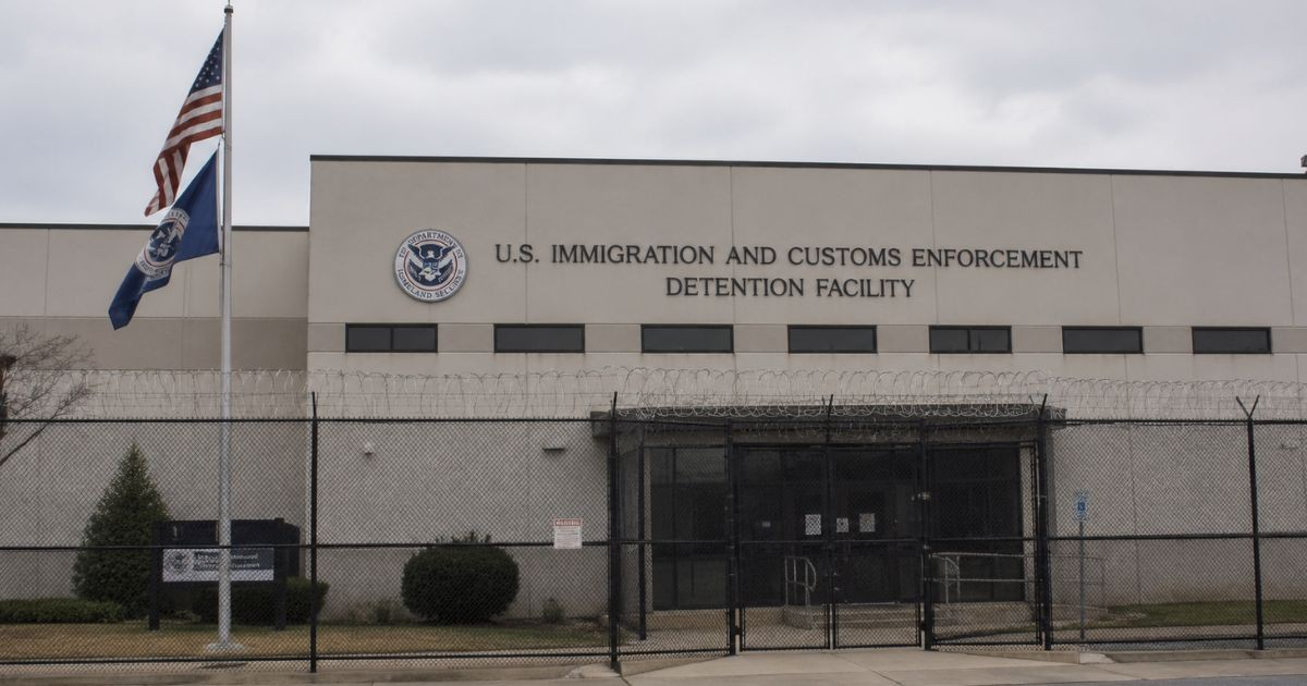 ICE proyecta abrir un centro en Luisiana para agilizar las deportaciones de familias migrantes y menores