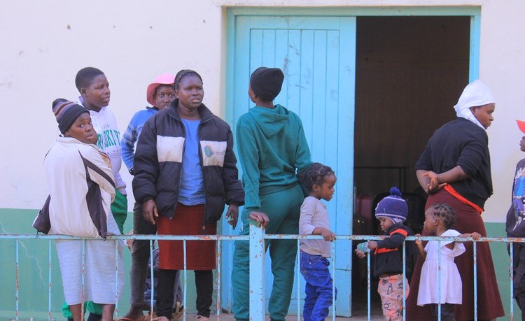 Community-led immigration eviction sparks debate on humane treatment in South Africa