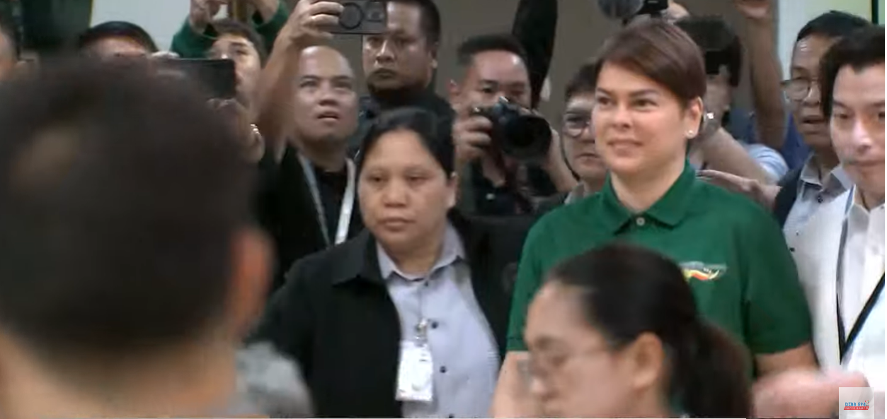 Lawyers seek SC order to halt Sara Duterte impeachment trial over leadership disputes