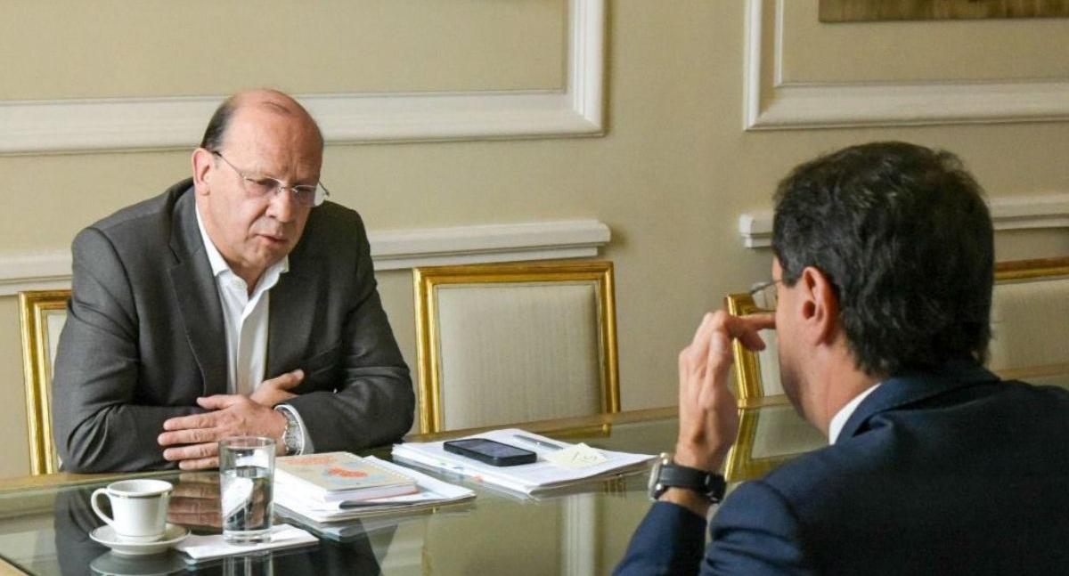 Gobierno Petro y De la Espriella enfrentan crisis en transición institucional
