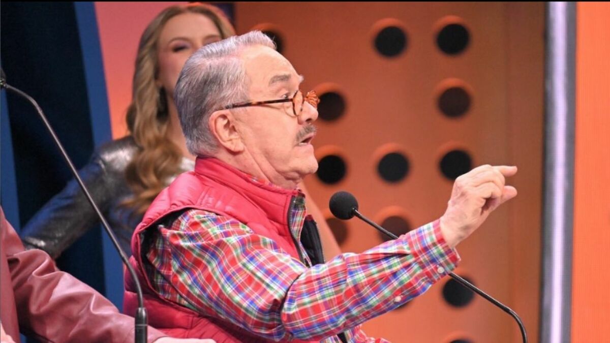 Controversia por comentarios de Pedro Sola sobre mascotas en espacios públicos