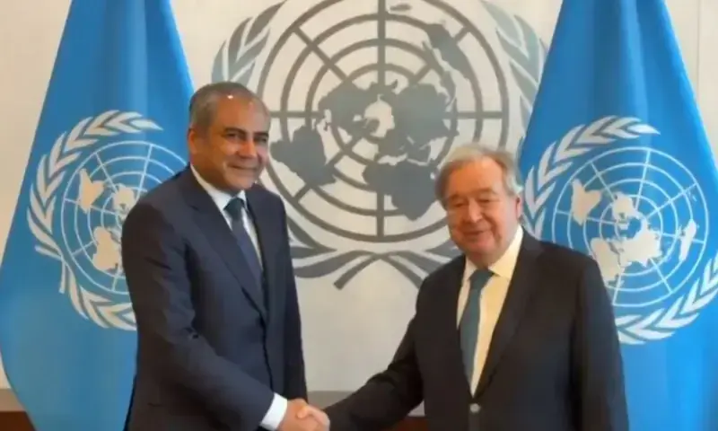 UN Secretary-General Commends Pakistan's Peace Efforts During Summit Meeting