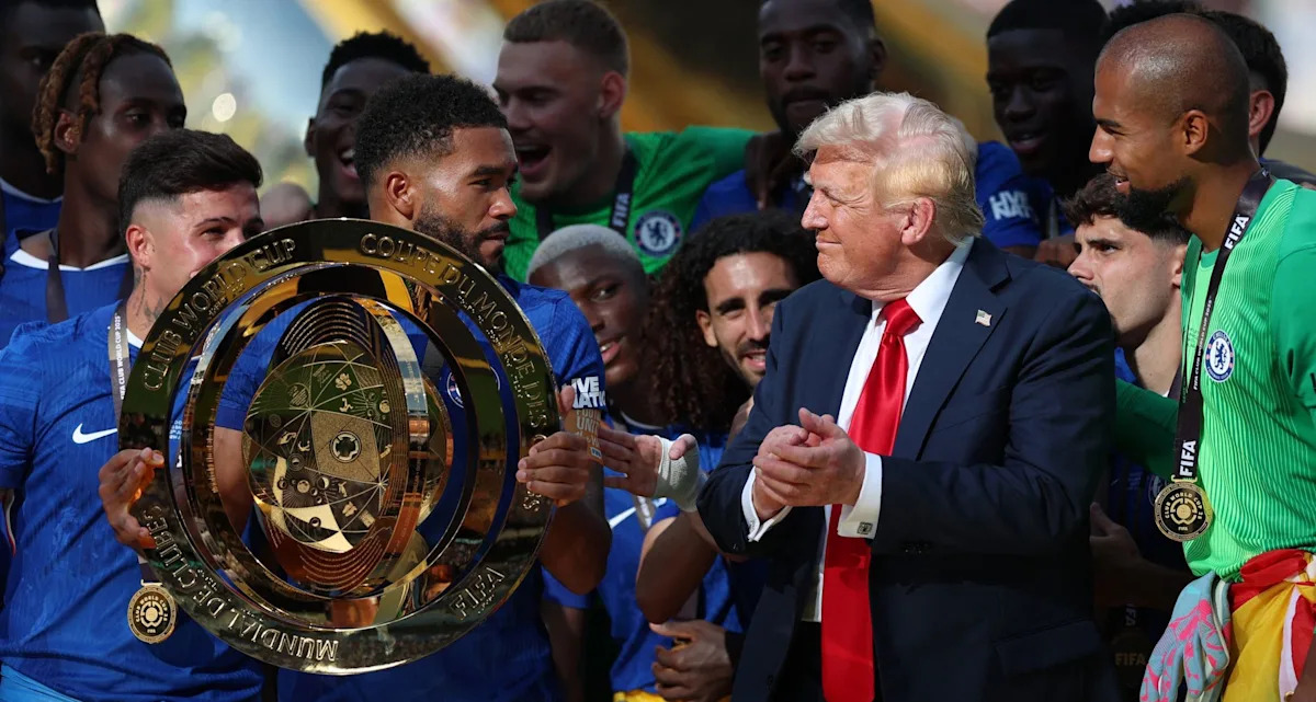 Donald Trump podría participar en la ceremonia del trofeo del Mundial