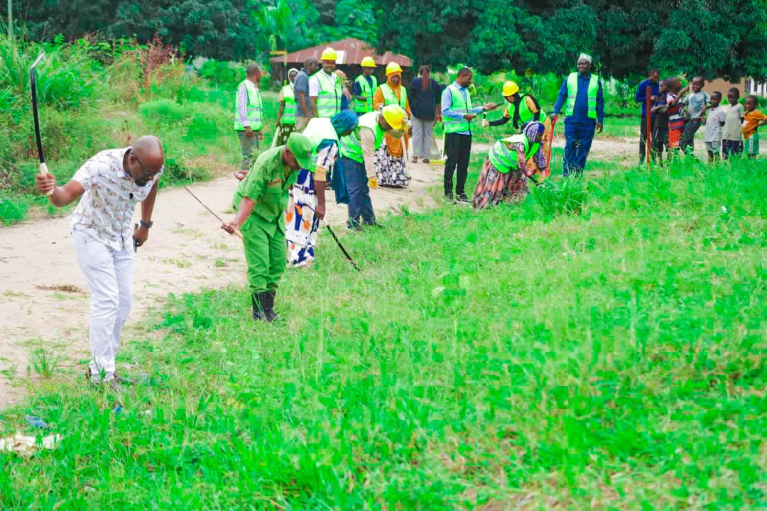 Tanzania's CBRM Project Aims to Maintain 15,000km of Roads Year-Round