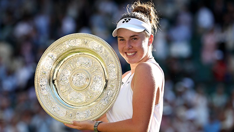 Czech star Linda Noskova wins first Wimbledon title in thrilling match