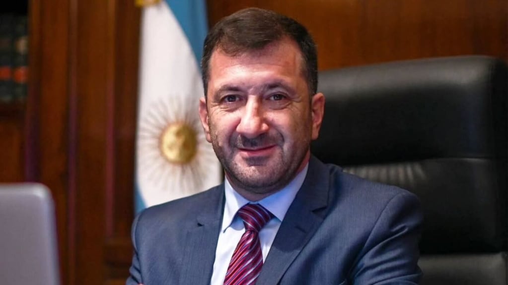 Exsenador argentino Edgardo Kueider fue condenado a dos años de prisión por contrabando en Paraguay