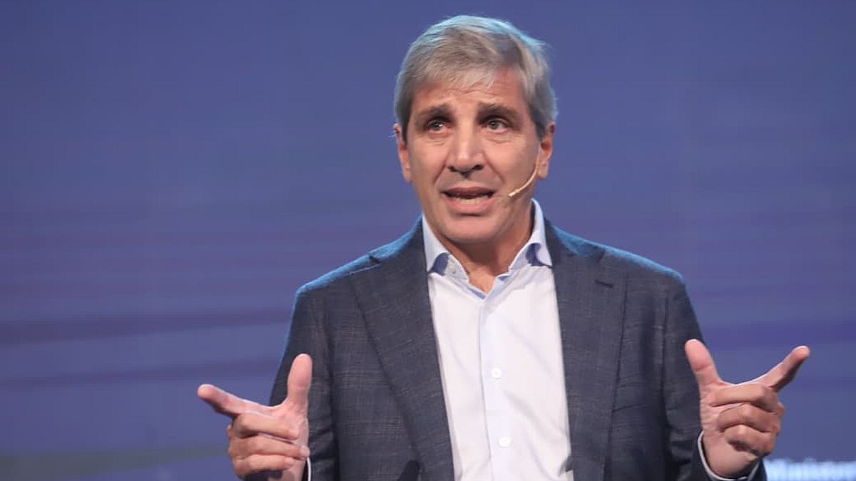 La economía argentina enfrenta desafíos post-desinflación y estancamiento crediticio