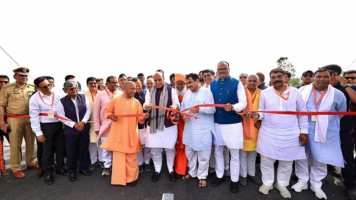Lucknow-Kanpur Expressway inauguration marks infrastructure advancement