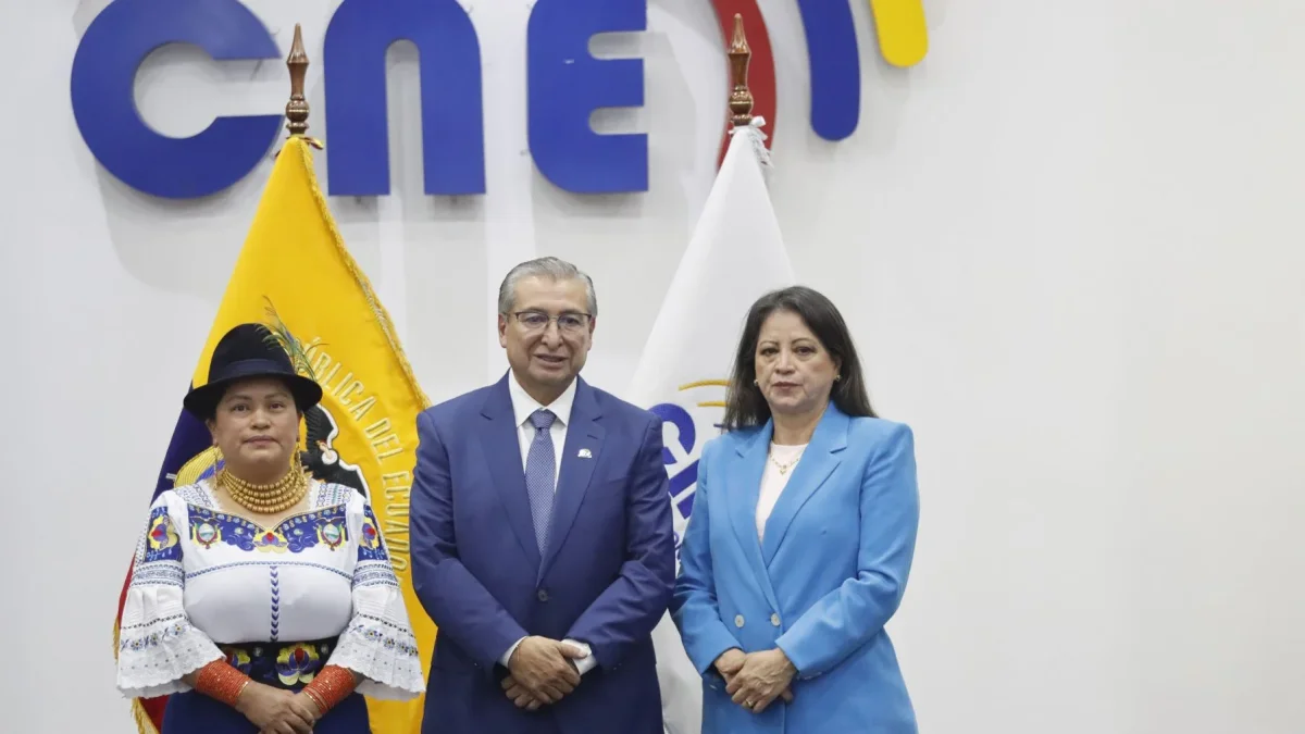 Críticas a las elecciones 2026 en Ecuador por falta de propuestas y corrupción política