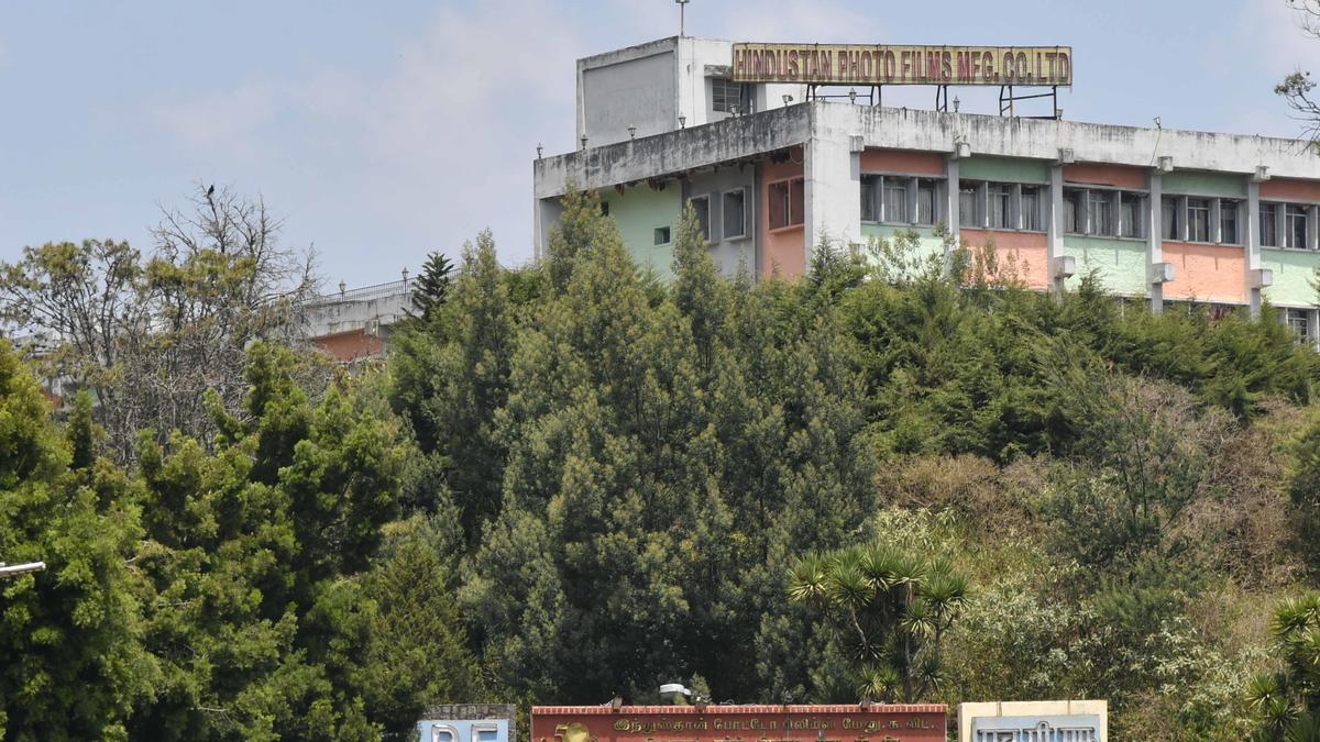 Arrests over silver-laced soil theft from defunct Hindustan Photo Films factory in Nilgiris