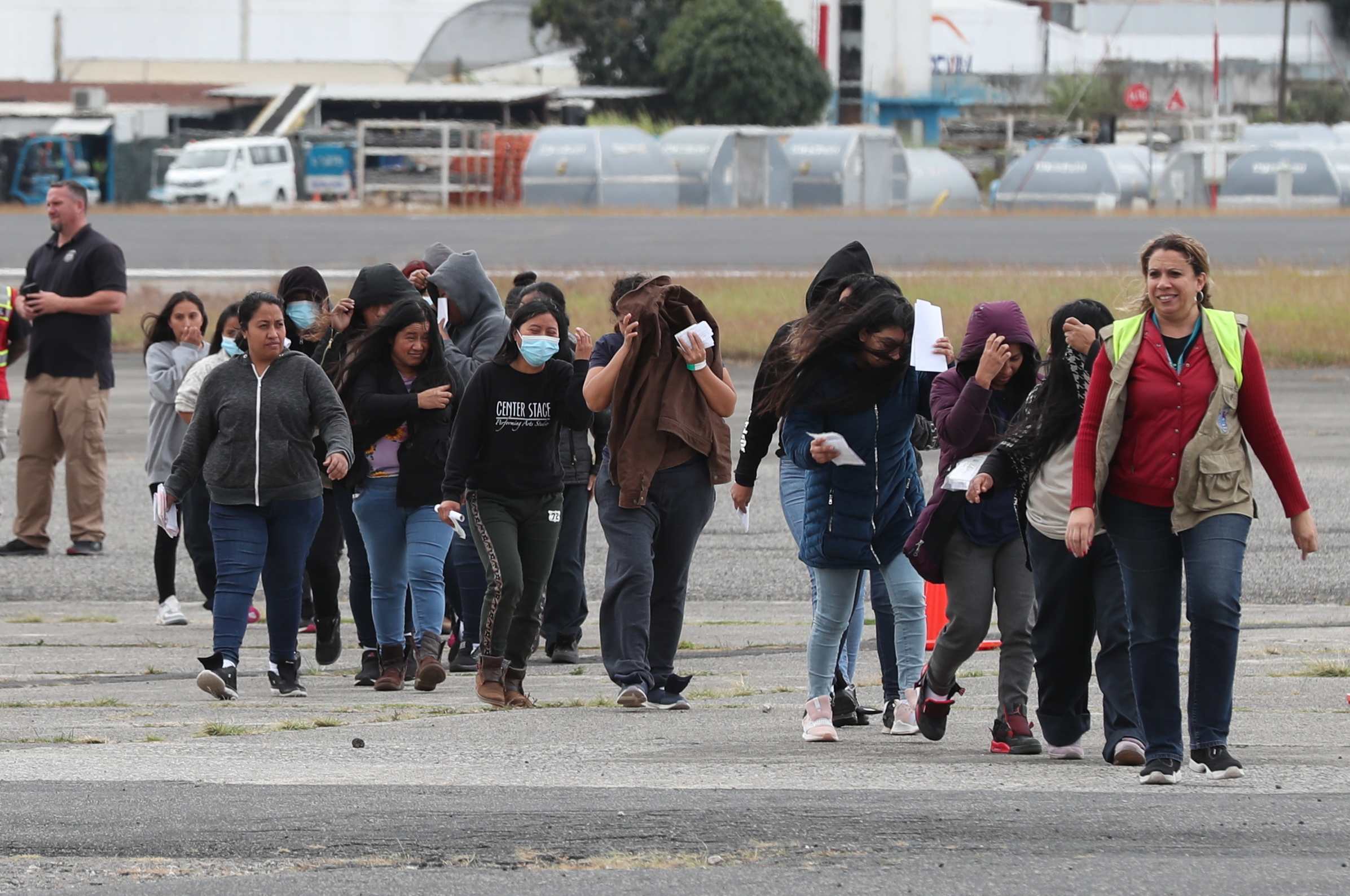 La migración centroamericana busca nuevos destinos en España, México y Chile