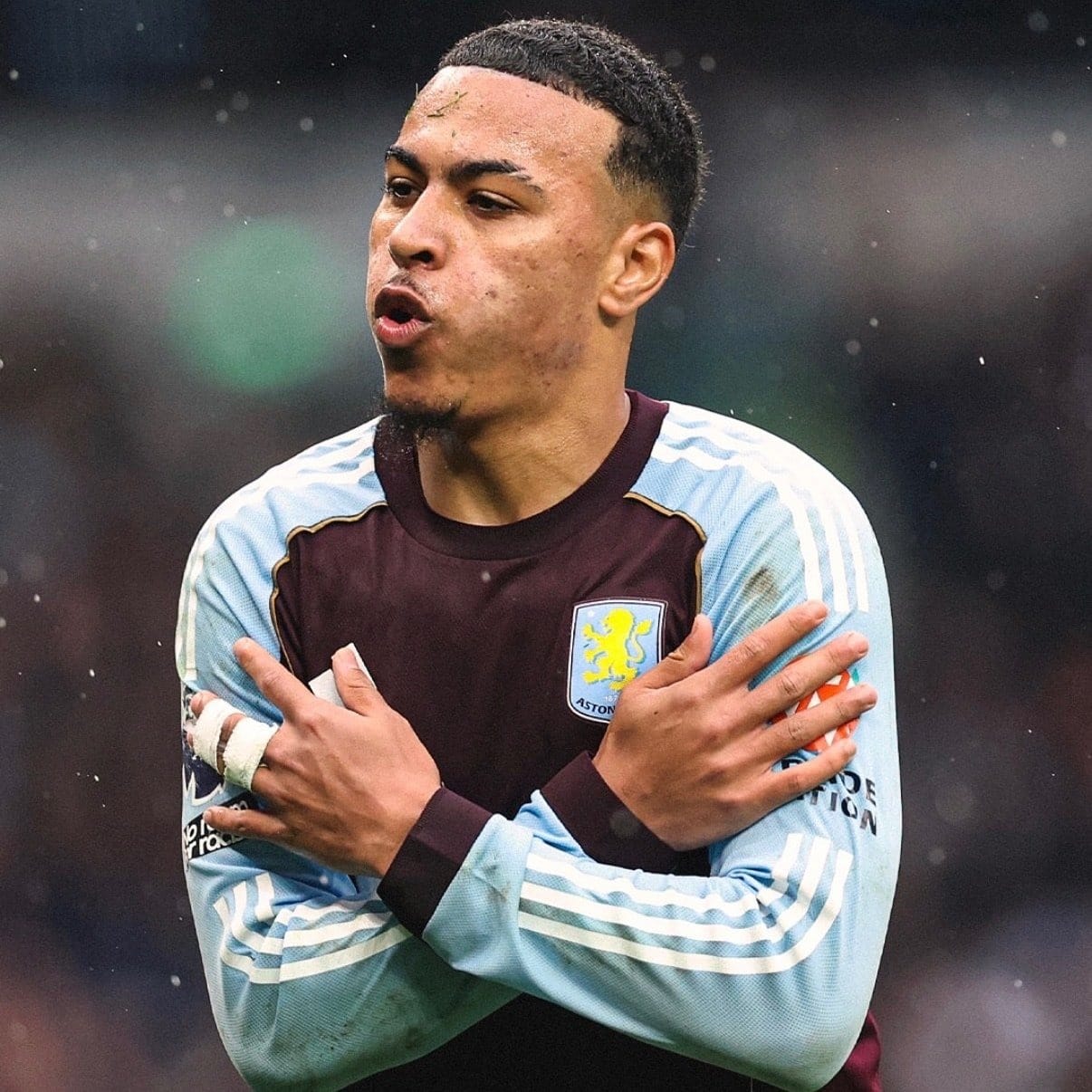 Chelsea signs Morgan Rogers in record £117m deal after Villa Europa League success