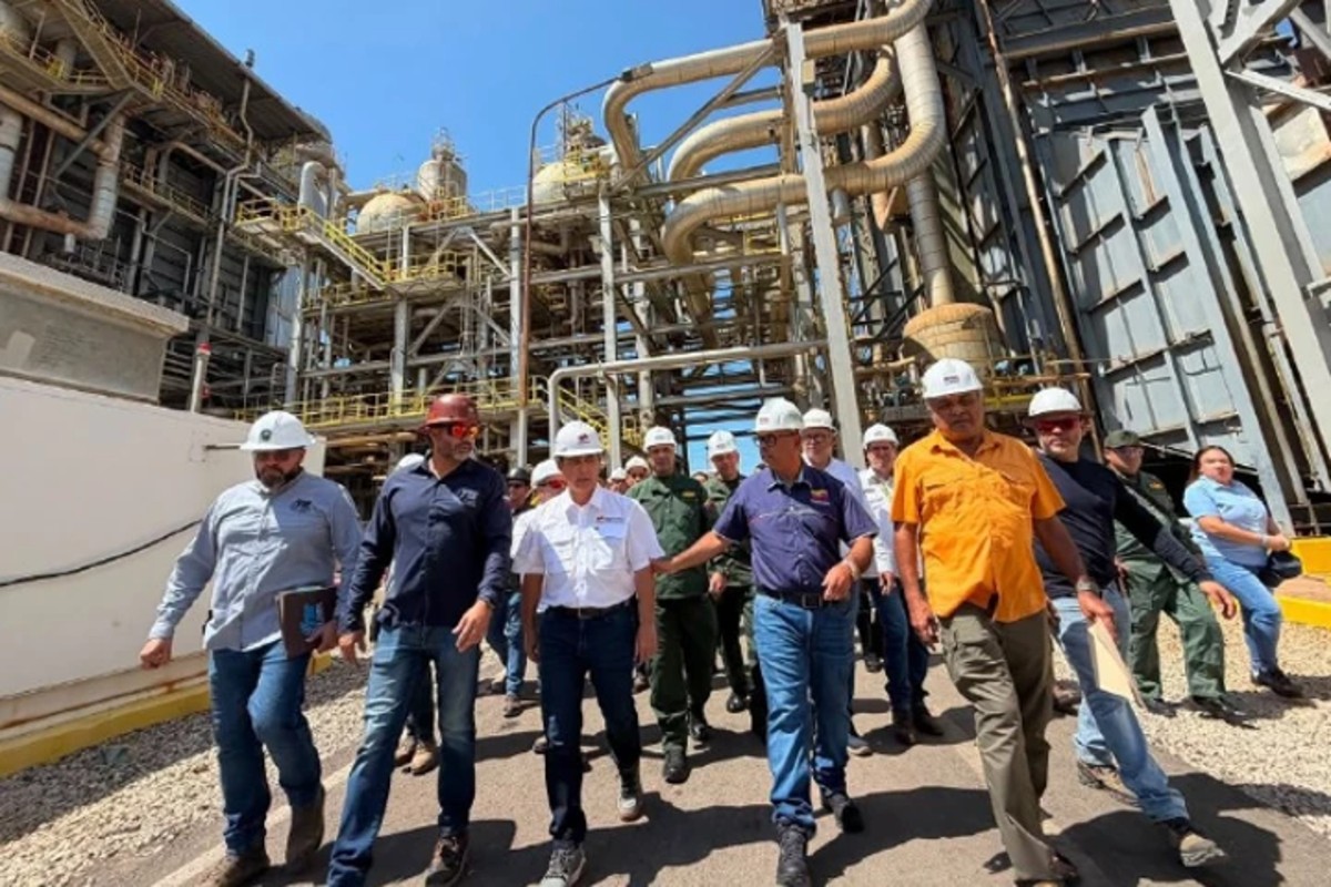 Avanza plan de recuperación energética con pruebas en planta termoeléctrica de Zulia