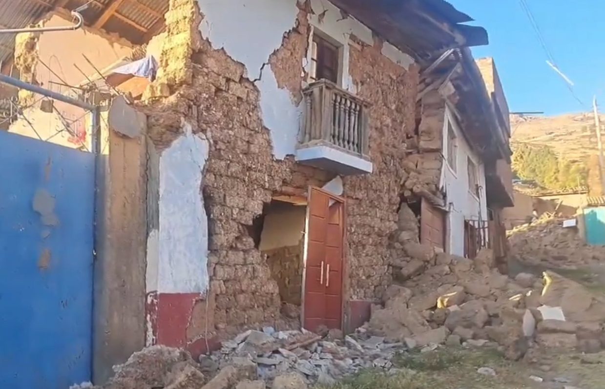 Sismo de 5,1 grados en Perú deja cinco muertos y más de 200 damnificados