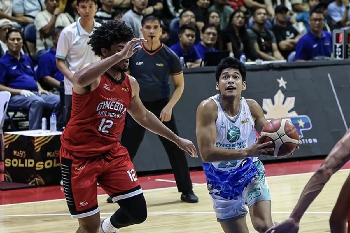Phoenix Overcomes Ginebra's Late Rally in PBA Game