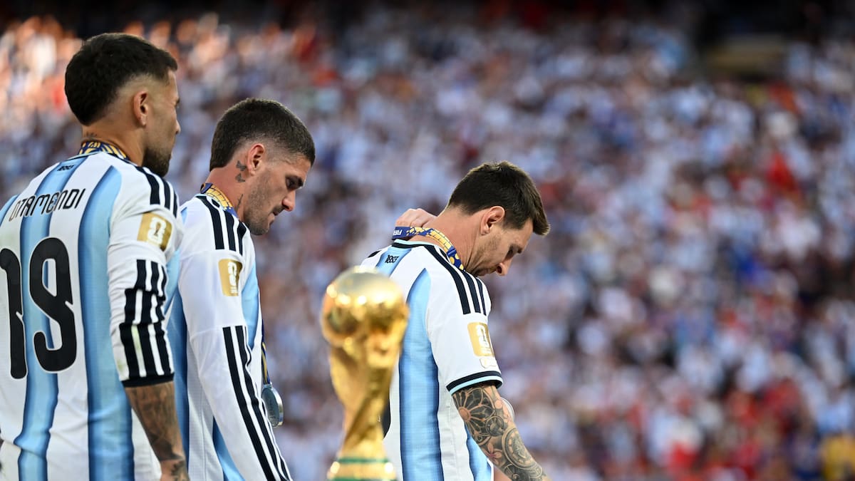 Argentina's Response to Spain's World Cup Victory: A Controversial Gesture During the Trophy Ceremony