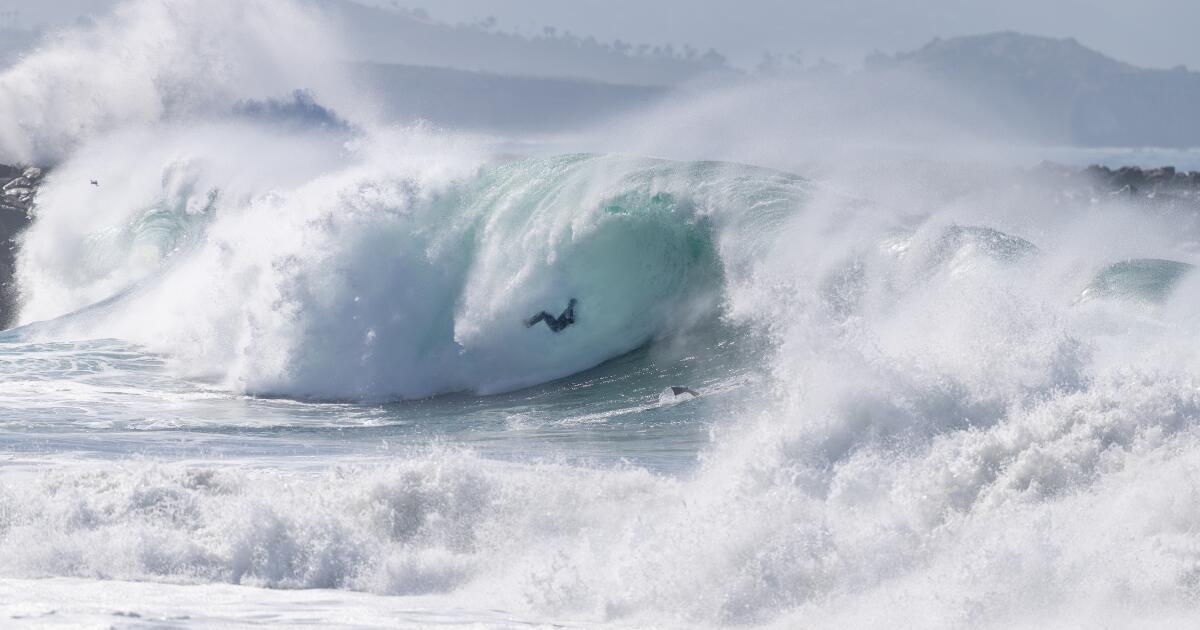 Southern California Faces Dual Threat of Heatwave and Tropical Storm Elida