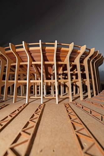 Exposición sobre Geometría y Espacio Colectivo
