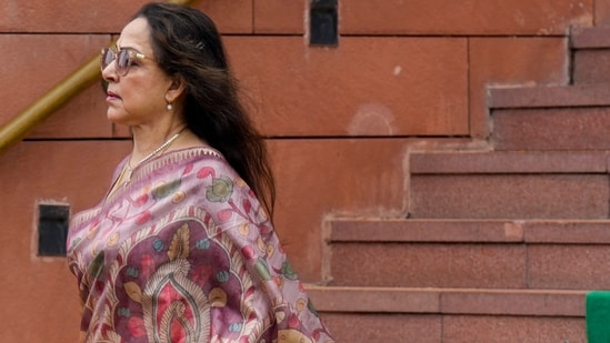 BJP's Hema Malini and Kangana Call for Dialogue Over Education Protests