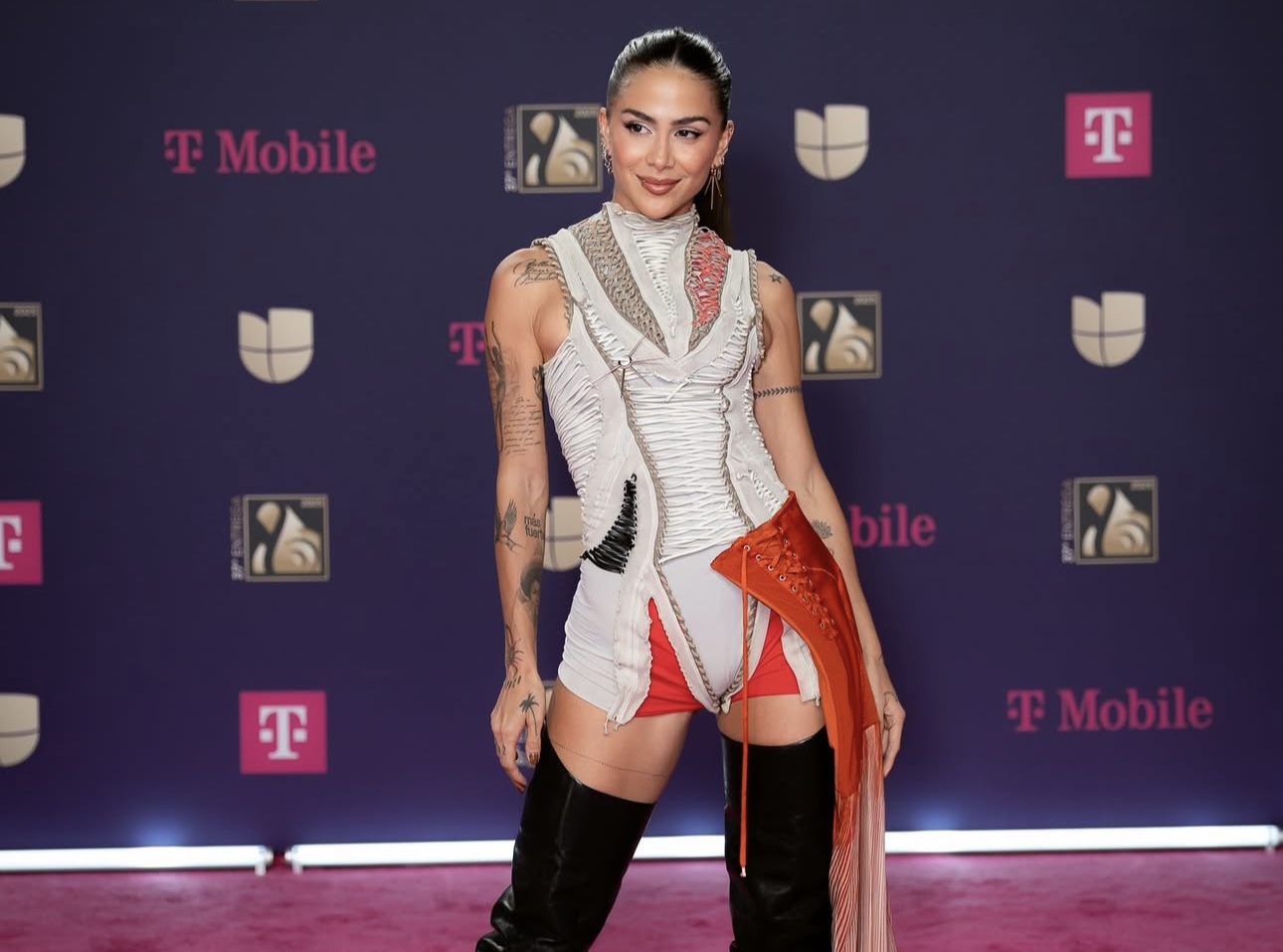 Greeicy Rendón llama a no olvidar a La Guaira tras terremotos devastadores