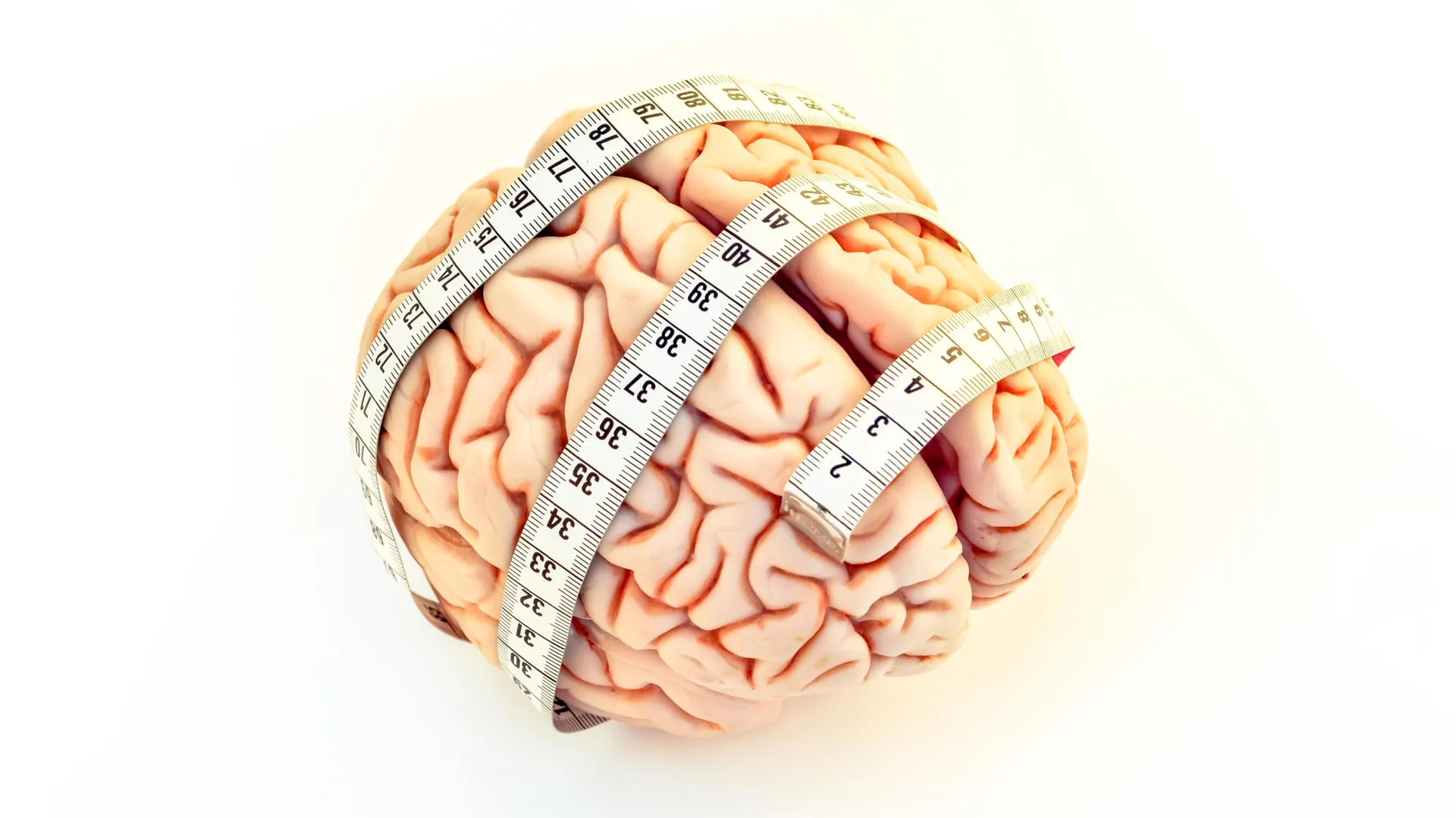 Frequent TV Viewing in Midlife Linked to Brain Structural Changes