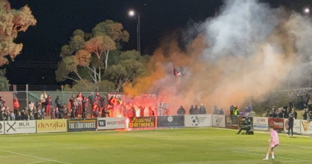 Wanderers Defy Tigers in Australia Cup Clash as Flares Spark Chaos at McKellar Park