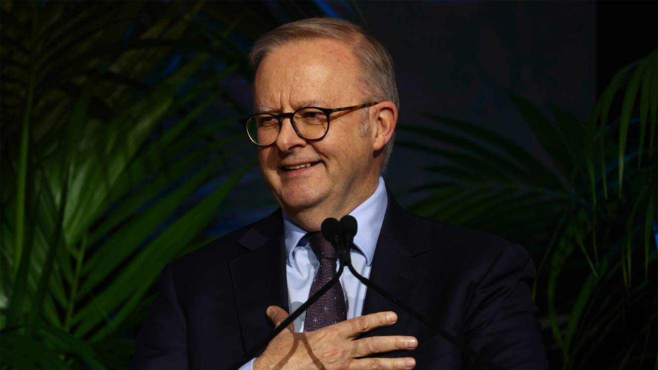 Labor Faces Pressure to Address Gambling Donations and Advertising Reforms