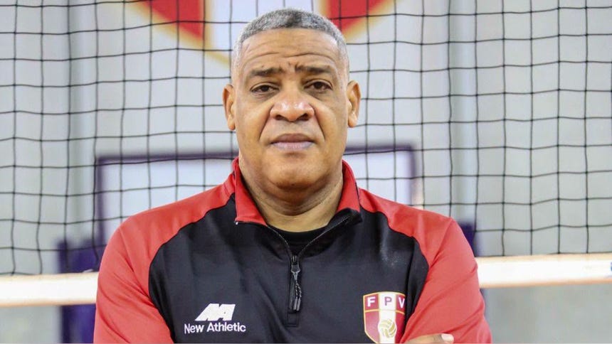 Falleció Juan Carlos Gala, entrenador del vóley peruano