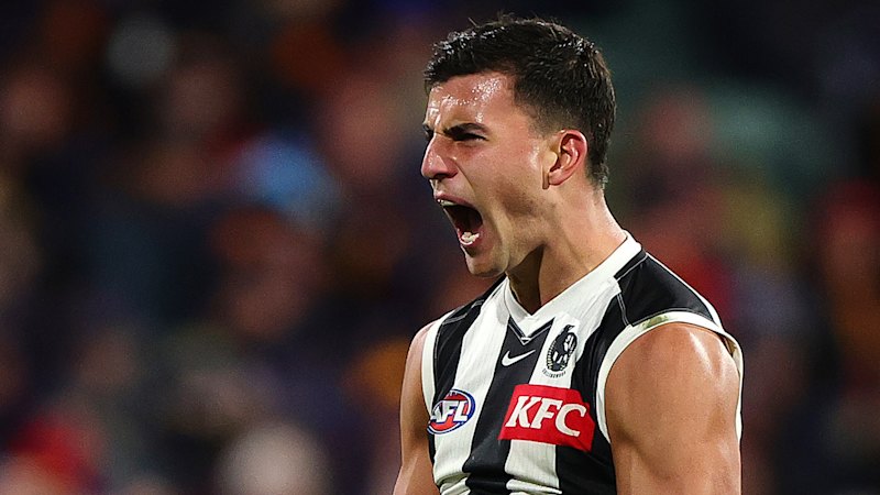 Collingwood Magpies surge ahead in thrilling AFL clash against Adelaide Crows