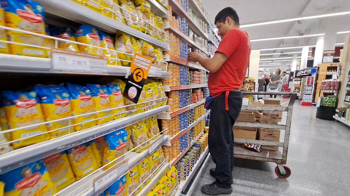 Las ventas en supermercados crecieron en mayo, aunque el consumo masivo sigue mostrando señales de debilidad