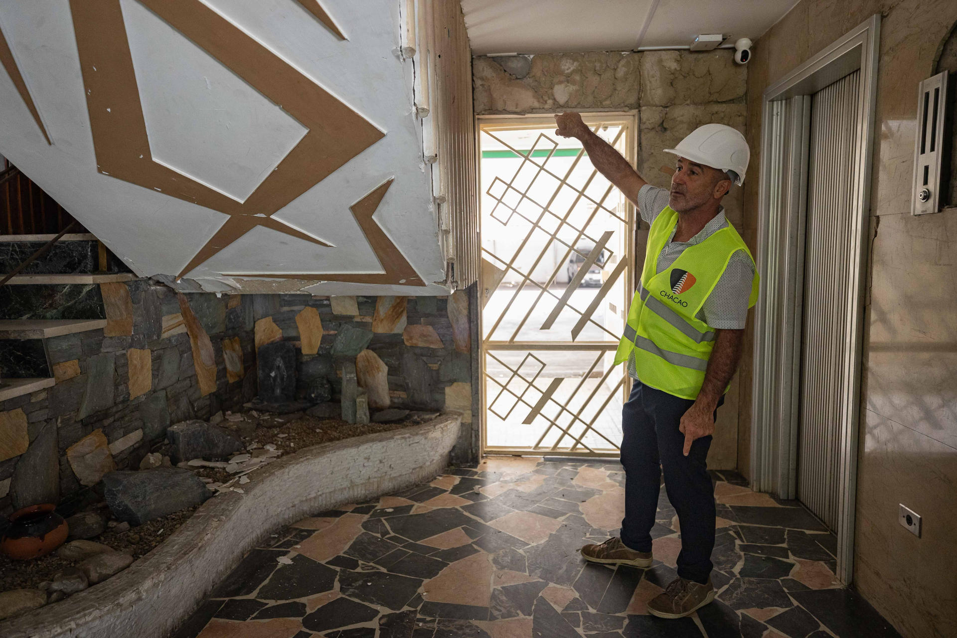 Carlos Ocariz denuncia retrasos en reactivación de ascensores en edificios del este de Caracas
