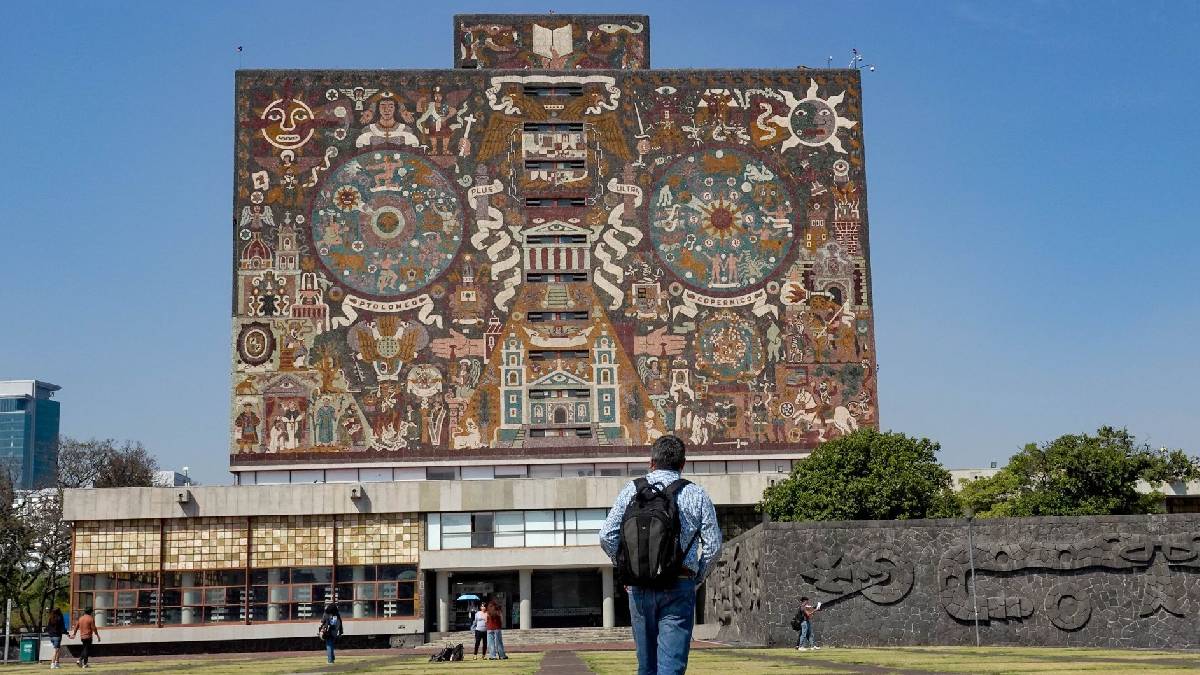 UNAM suspende inscripciones temporales en licenciaturas