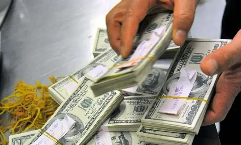 Gulf War and Crypto Investments Impact Dollar Inflows in Pakistan