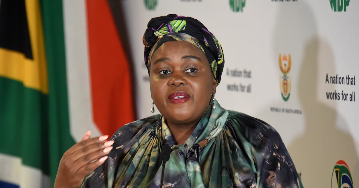 Government assesses economic impact of immigration enforcement campaign