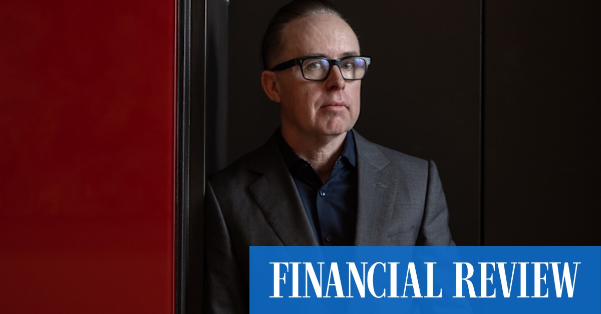 Alan Joyce Reflects on Qantas Leadership and Investor Relations