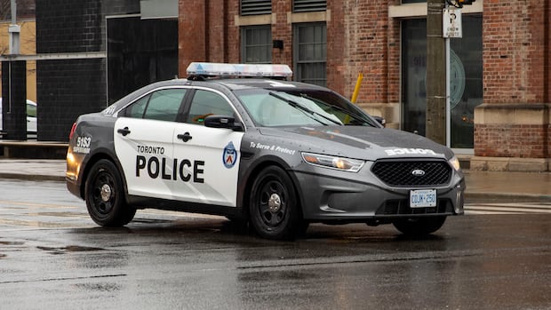 Toronto police probe vandalism and gunfire at Jewish bakeries