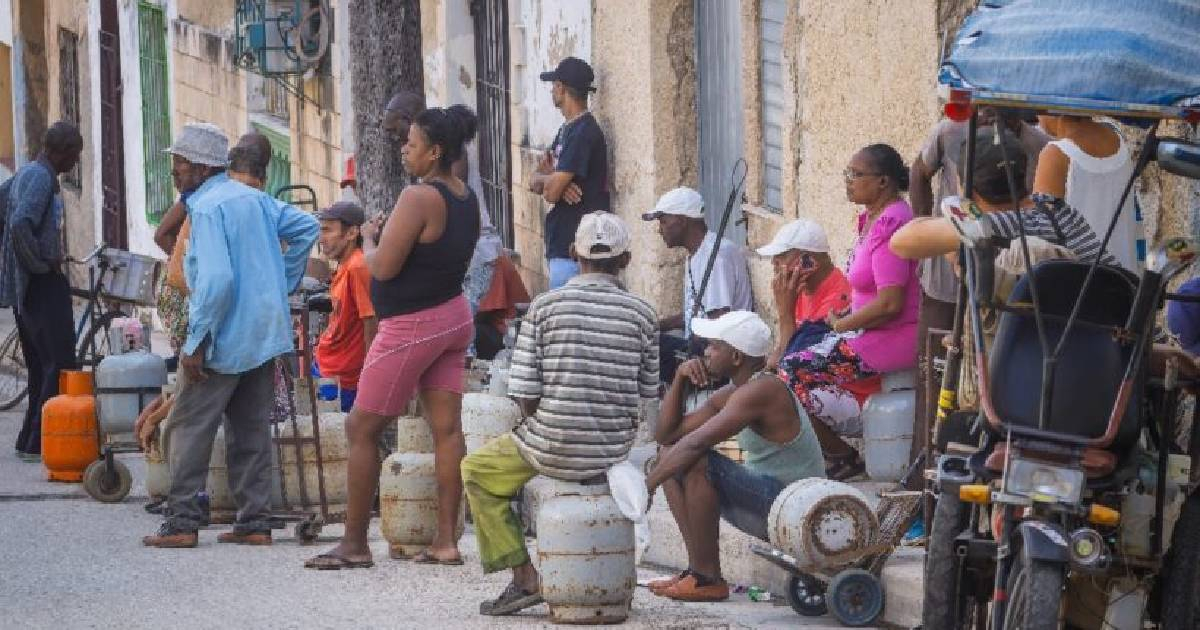 Cuban Writer Reflects on Basic Needs as Luxury Items