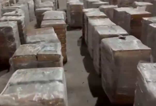 Ecuador se apoderó de 1,2 toneladas de cocaína destinada a Europa