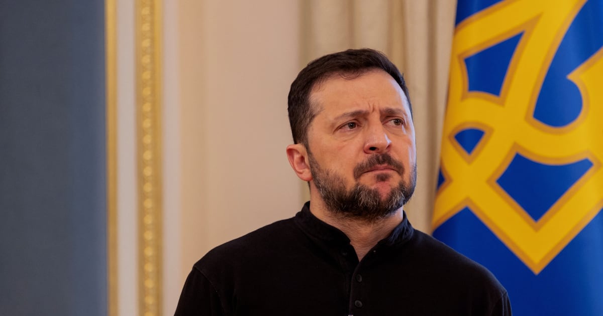 Zelenski y Trump discuten cooperación estratégica para avanzar hacia la paz en Ucrania