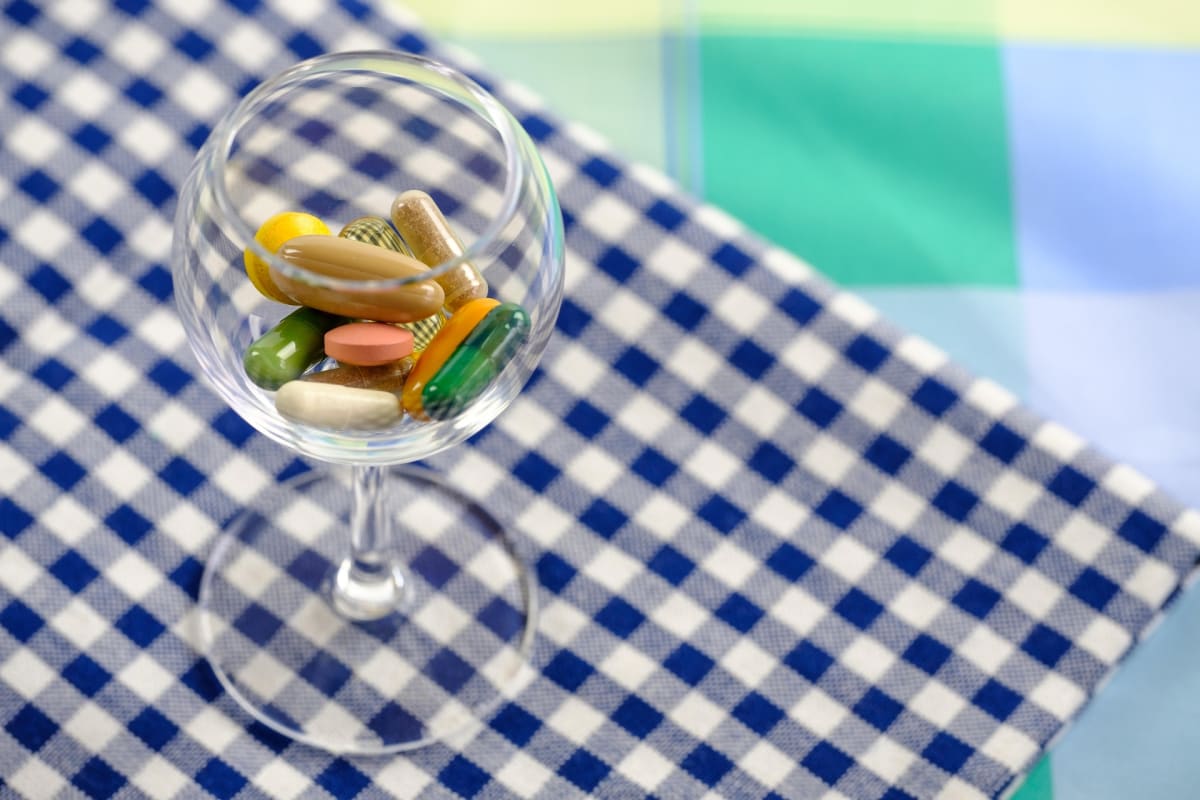 bru-no-pills-3114366_1920 bru-no-pills-3114366_1920