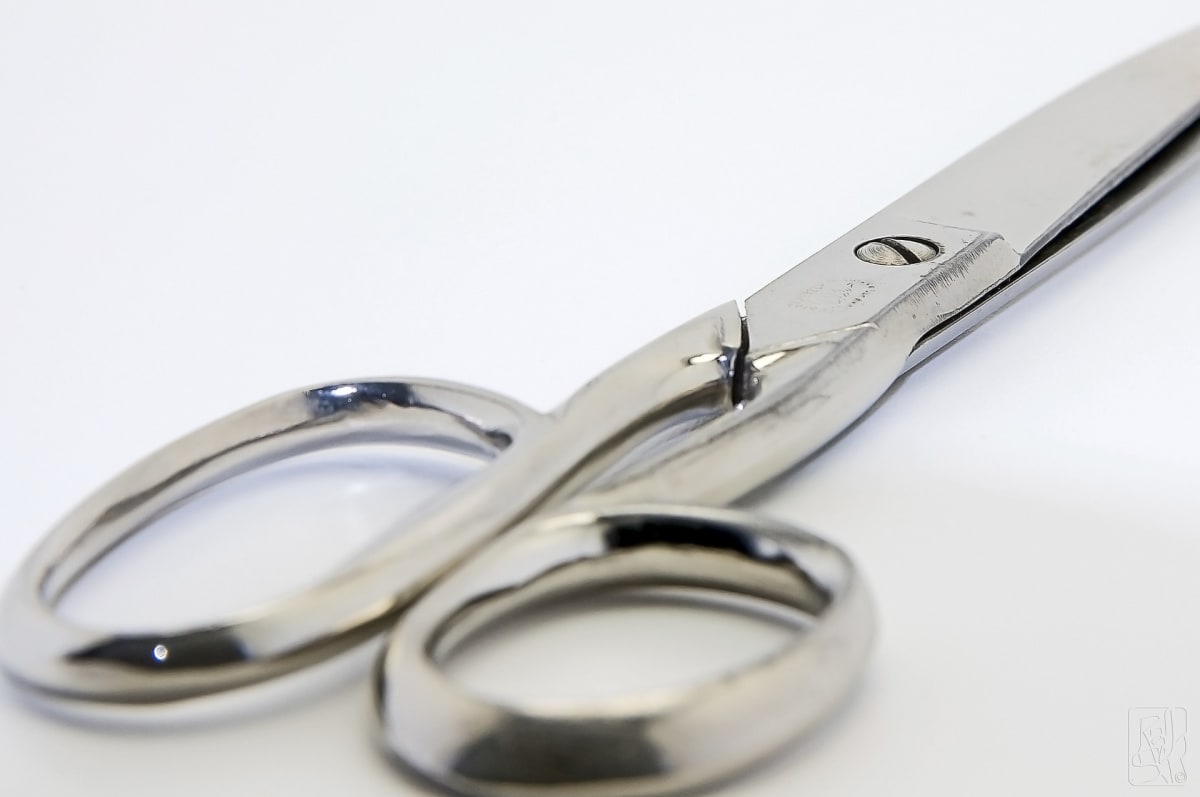 tel15202-scissors-1126805_1920 tel15202-scissors-1126805_1920