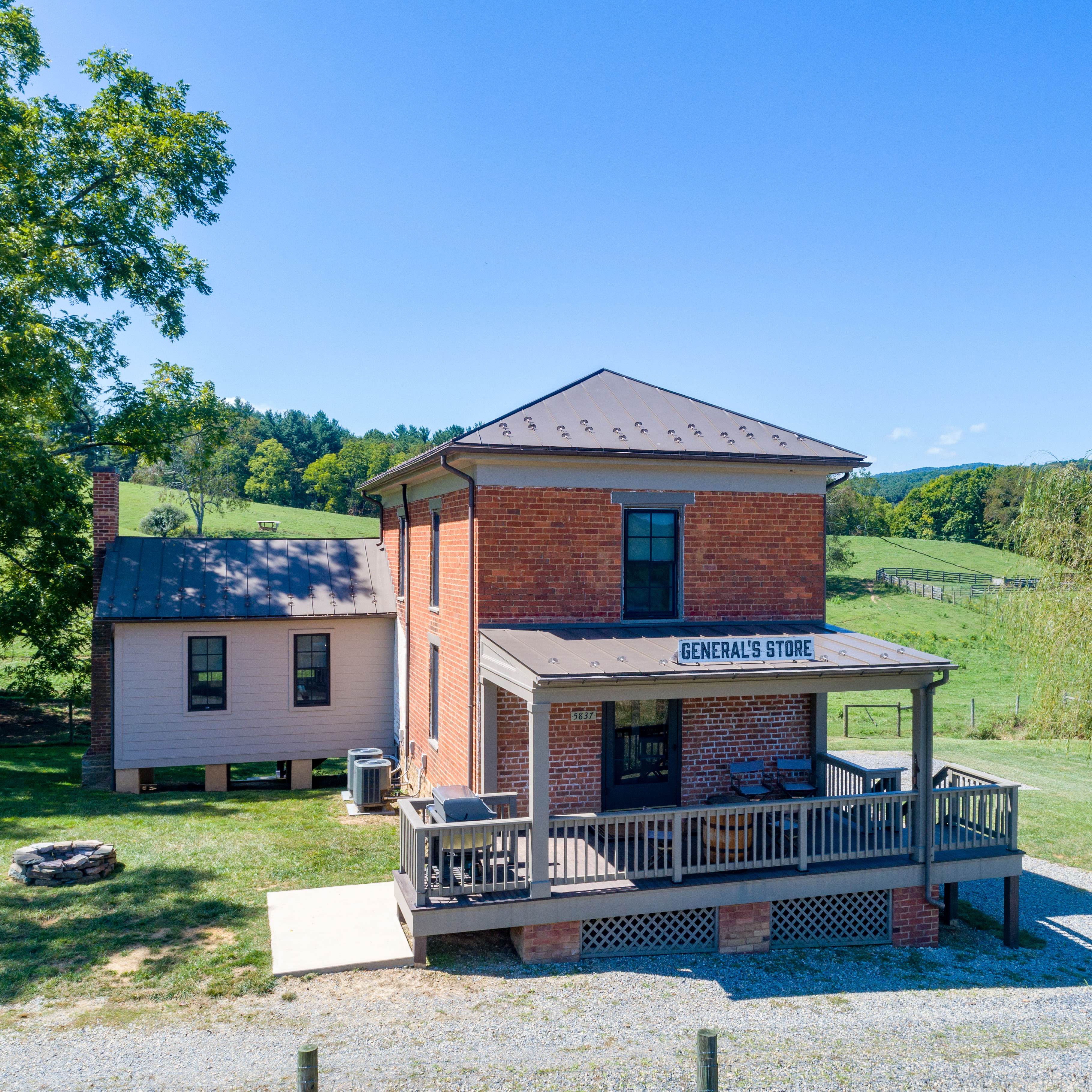 Project image by Prescott Construction